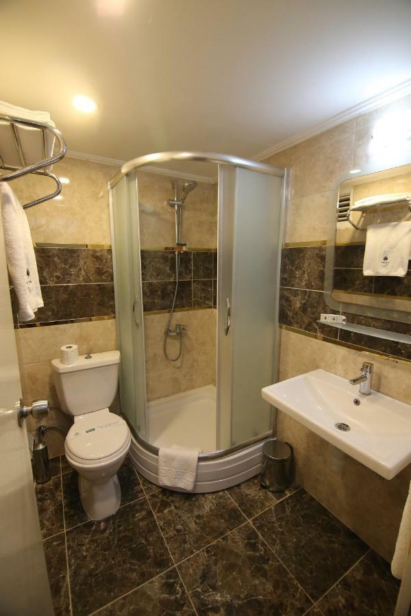 Aykut Palace Otel Iskenderun Bagian luar foto